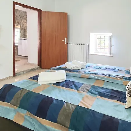 Gorgeous In With Heated Swimming Pool Сasa de vacaciones Momjan